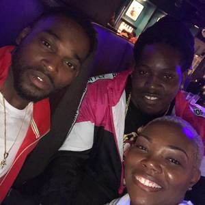 Meet your Posher, Shell